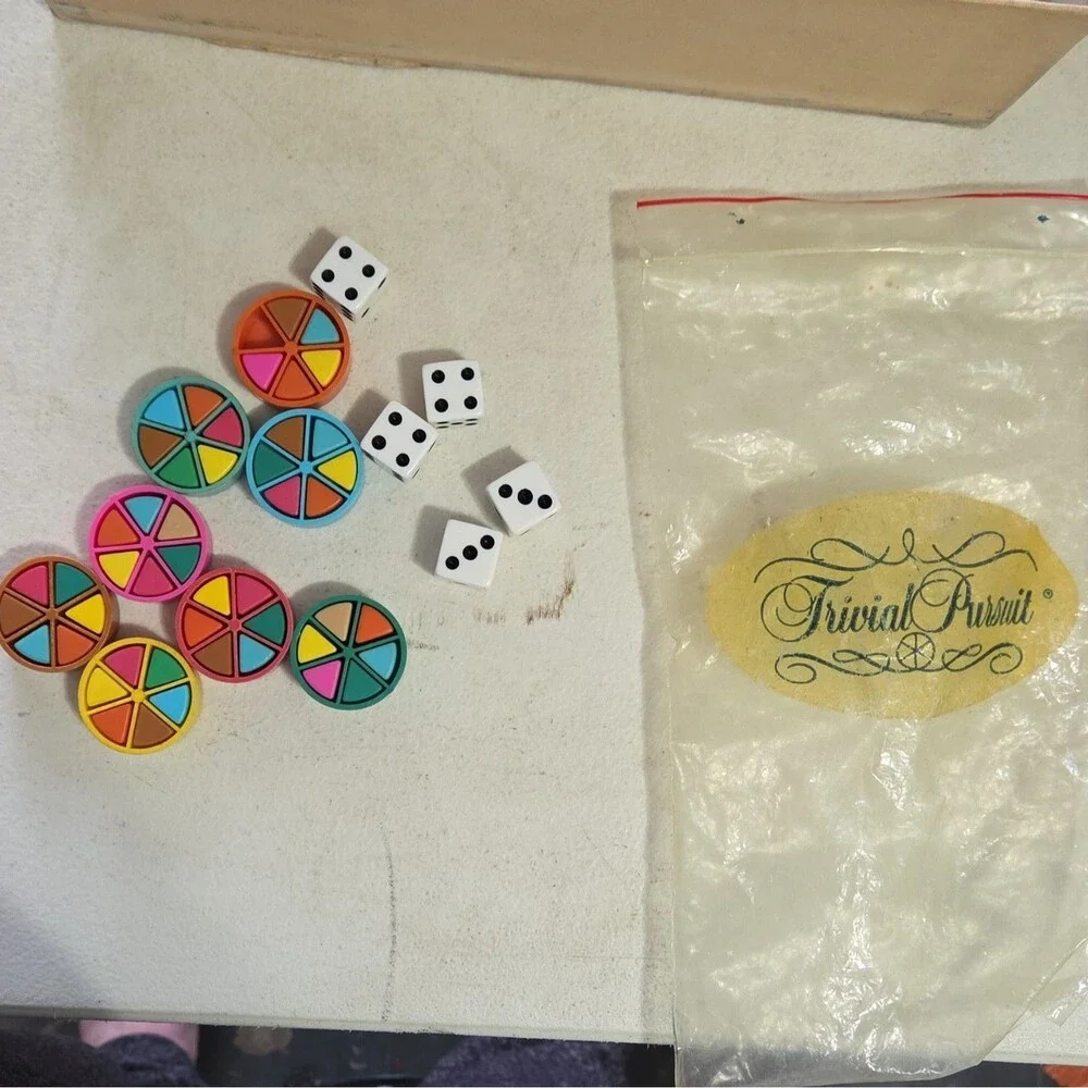 Trivial Pursuit Mastergame Genius Edition Trivia Board Game w/ Dice, 2+ 17+